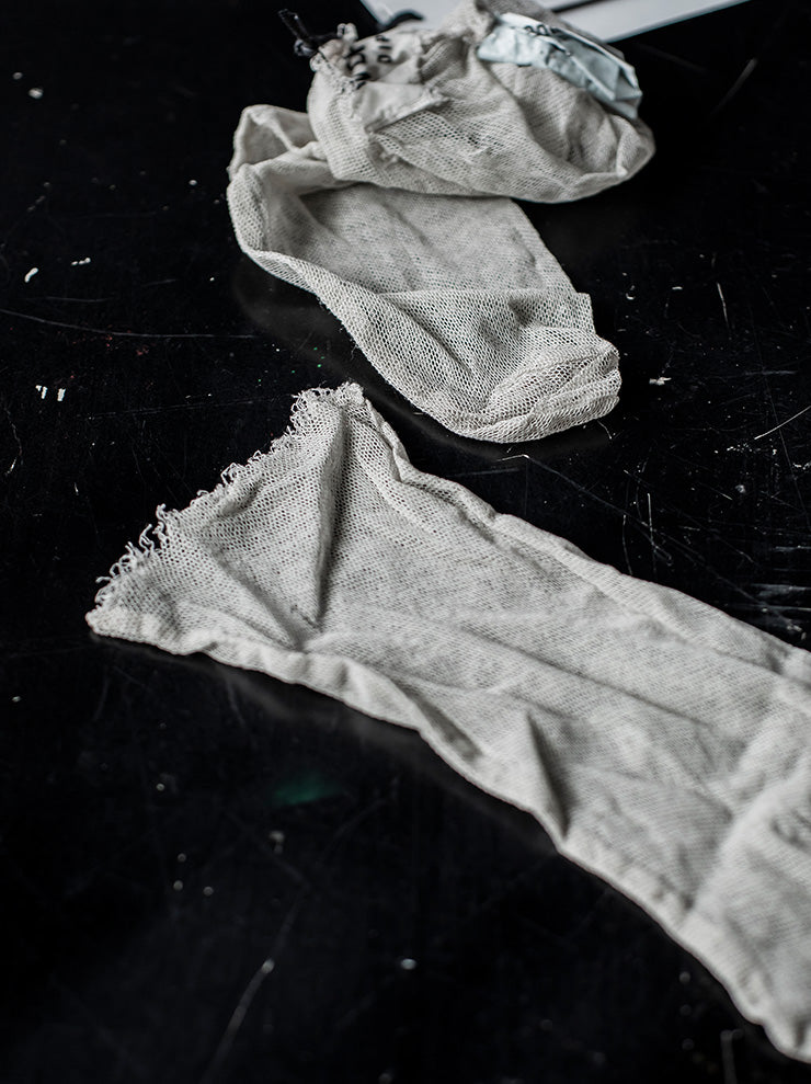 RUNDHOLZ DIP<br> WOMENS tulle socks / SAND