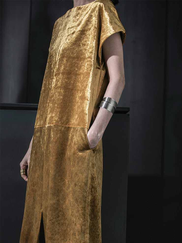 UMA WANG <br>WOMENS ベルベットスリットワンピース / GOLD