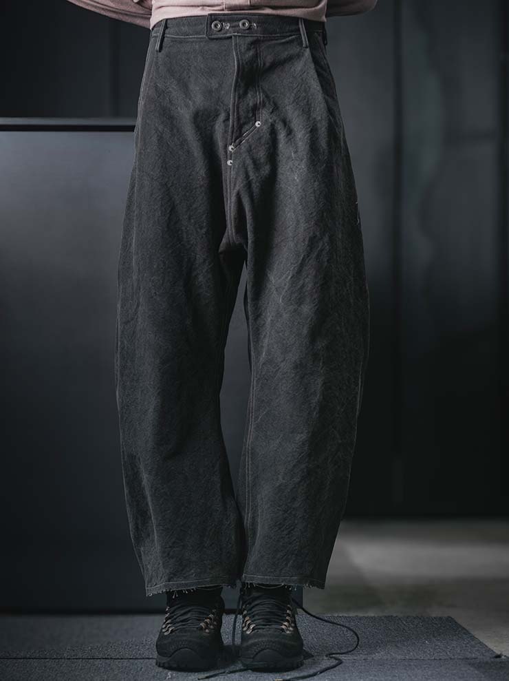 EVAN SCOTT MONROE<br>Bellow Trousers / Sumi Ink, Charcoal