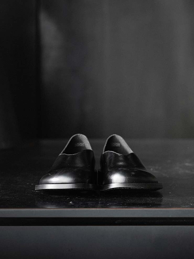 PHILEO<br>CLOG – SLIP-ON LEATHER SHOES / BLACK