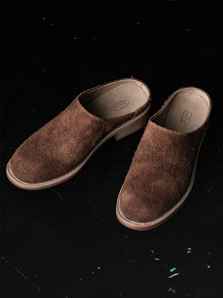 THE BACKWARD VENDOR<br>レリックミュール / Brown