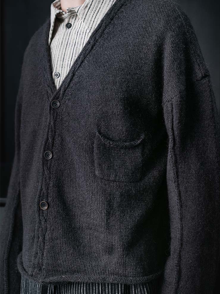 individual sentiments<br>UNISEX ニットカーディガン / medium gray