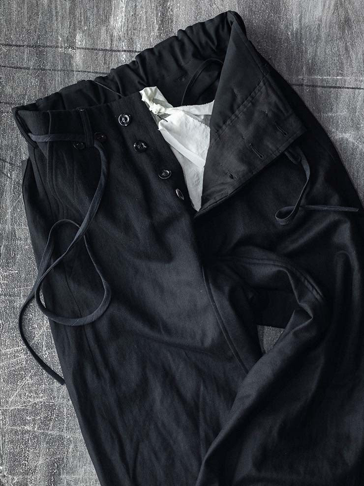 ATELIER SUPPAN <br>MENS LARGE BLACK FRONT CROSSED TROUSERS