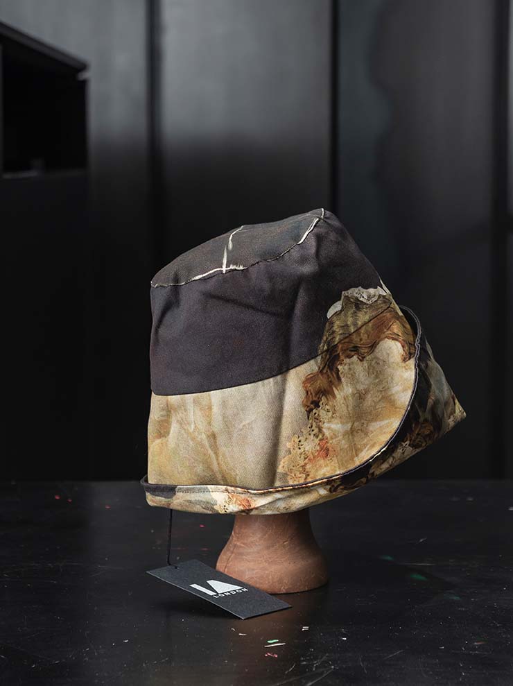 IA LONDON<br> PILGRIM HAT / LACE BOW PRINT