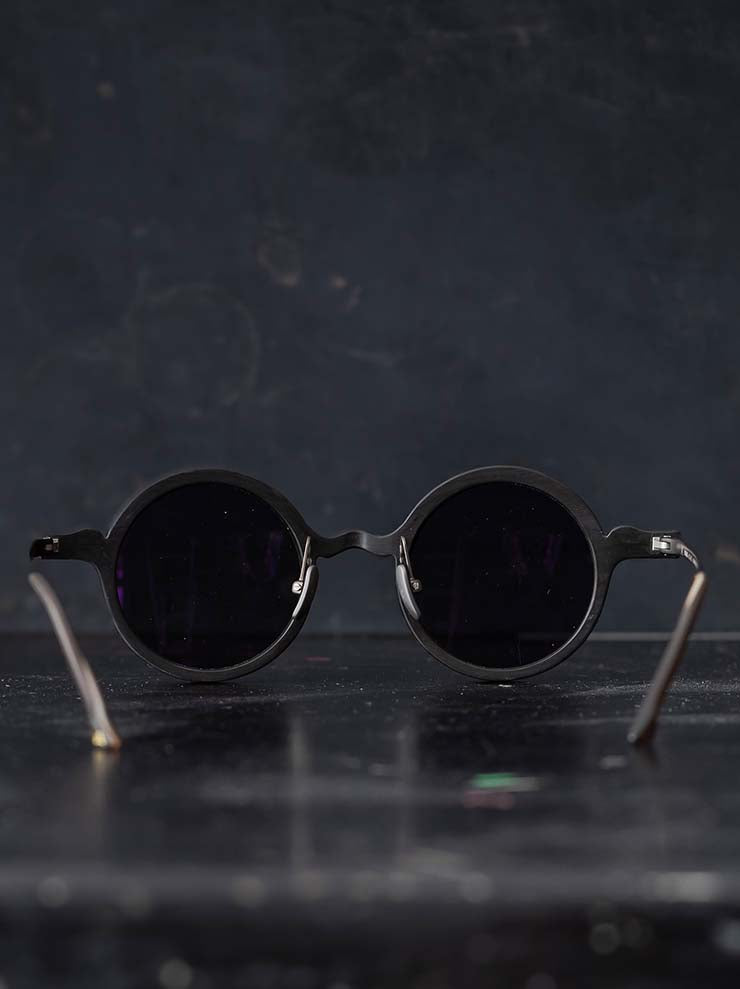 RIGARDS × UMA WANG<br/>GENUINE HORN & TITANIUM フレームサングラス / BLACK / RG00UW18