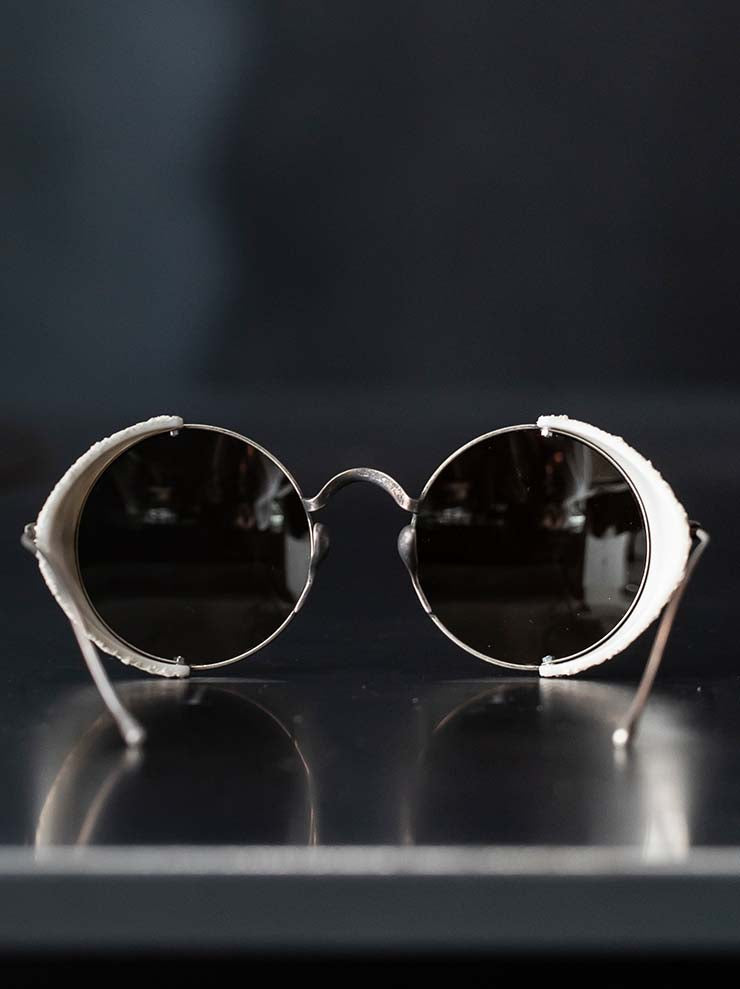 RIGARDS × UMA WANG<br> STAINLESS STEEL & NATURAL STONES FRAME SUNGLASSES / VINTAGE GOLD / RG00UW1