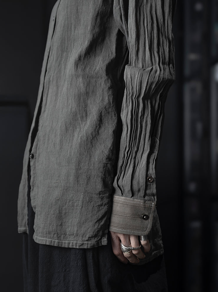 CHIAHUNG-SU<br>UNISEX HAND WOVEN ELONGATE STRIPE SHIRT / STONE GREY STRIPE