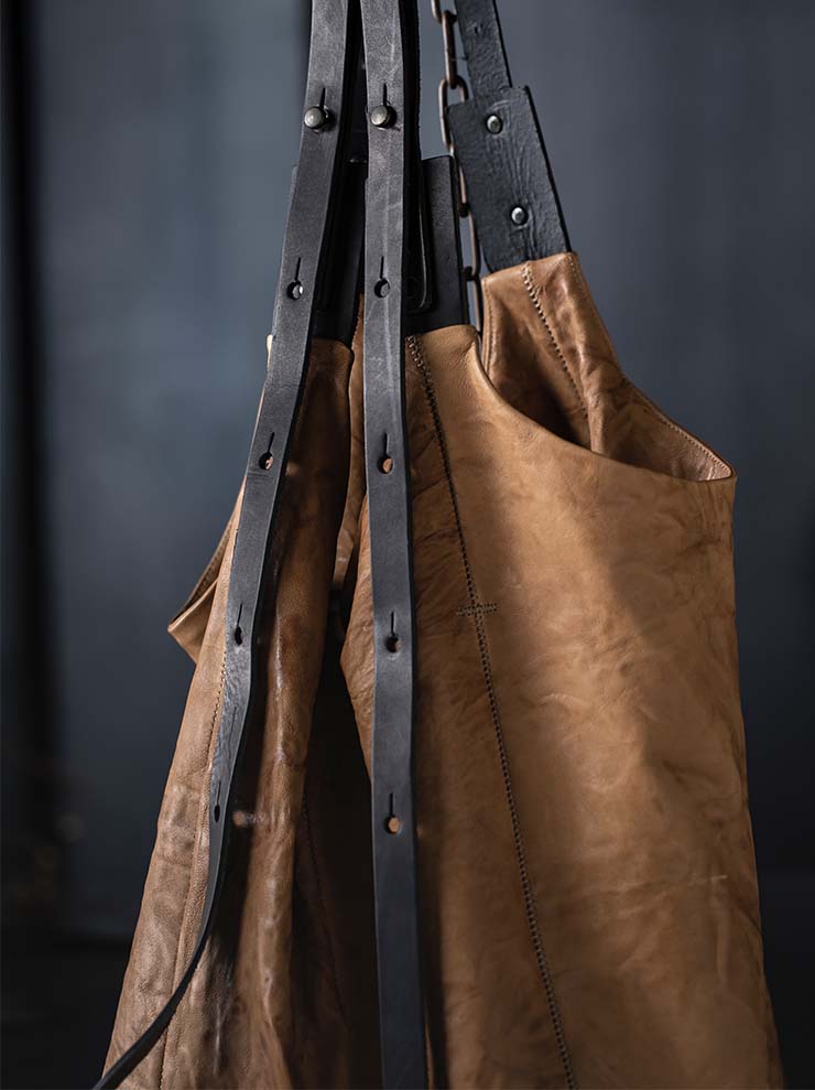 ISAAC SELLAM<br> Tote bag / CAMEL