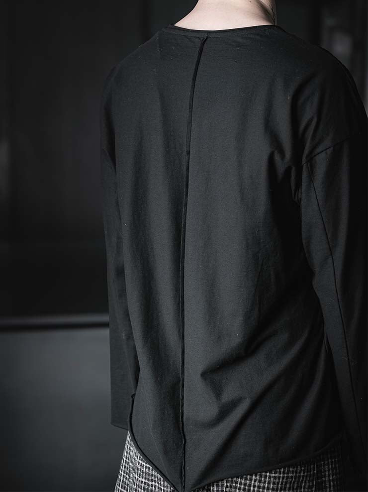 individual sentiments<br />UNISEX ルーズフィットロングスリーブ Tシャツ / BLACK