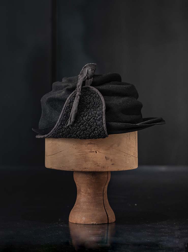 HORISAKI<br> Rabbit fur felt cap with ears RHNOSK / BLACK EB