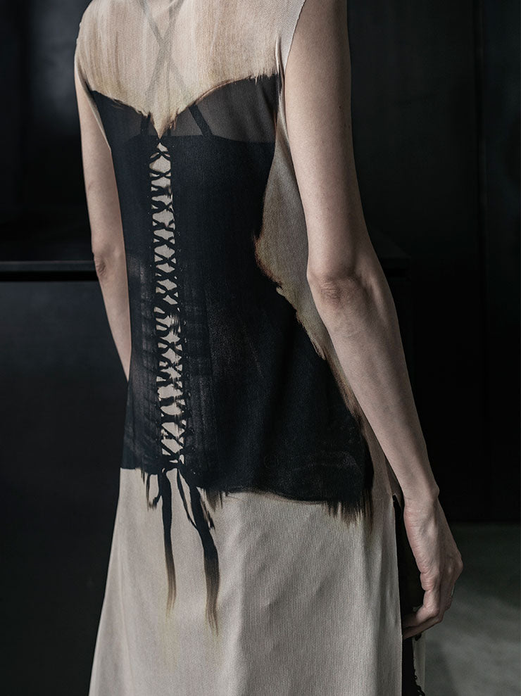 IA LONDON<br> WOMENS SHEER SLEEVELESS MIDI DRESS W. SIDE SPLITS / BLACK CORSET PRINT