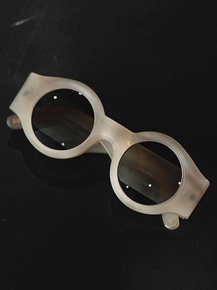 RIGARDS × UMA WANG<br> GENUINE HORN & TITANIUM FRAME SUNGLASSES / AMBER