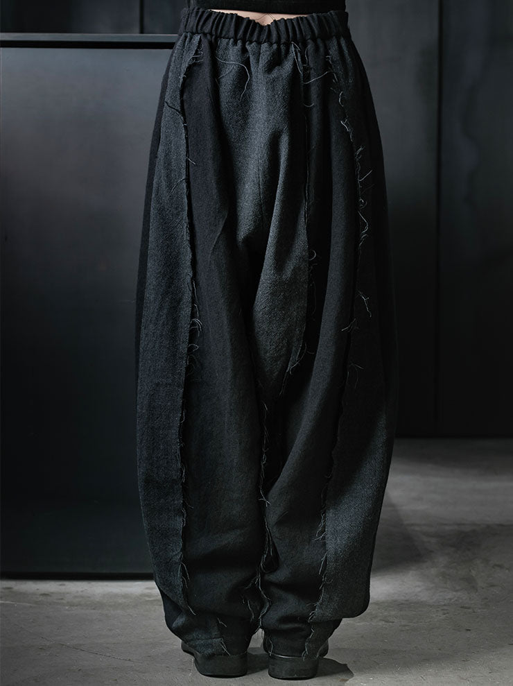 CHIAHUNG SU<br>WOMENS HAND WOVEN & DYED RAWING PATCHED TROUSER / BLACK & GREY