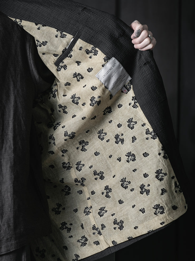 CHIAHUNG-SU<br>SINGLE BREAST YARN DYED & HAND WOVEN STRIPE COAT / BLACK STRIPE