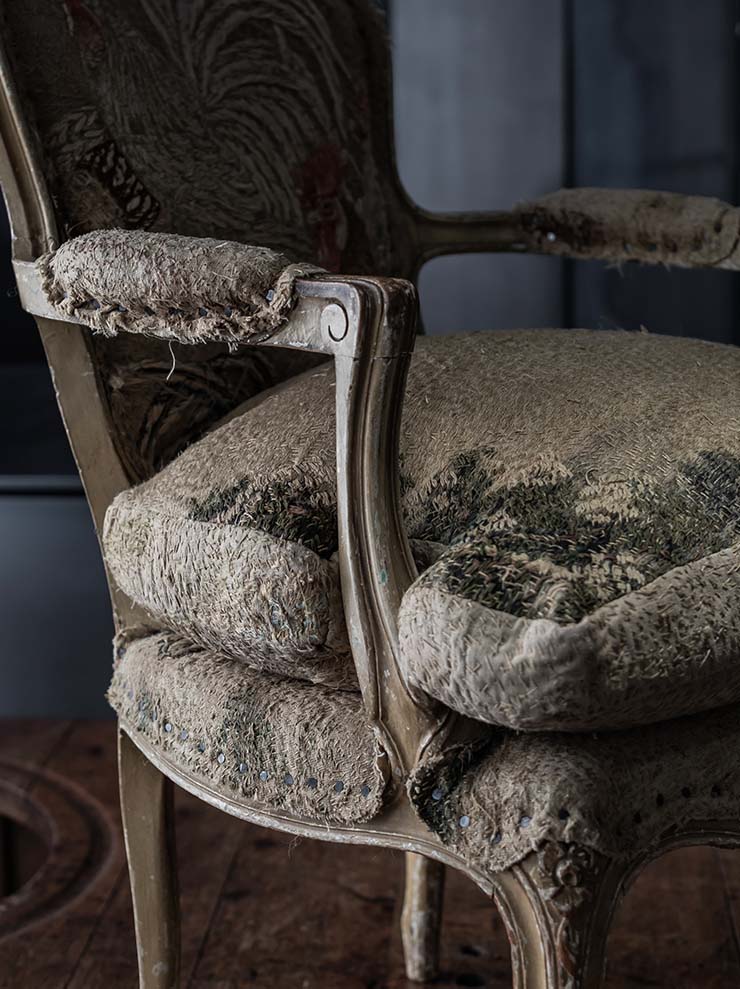 By Walid<br>19TH CENTURY FRENCH OAK CHAIR
