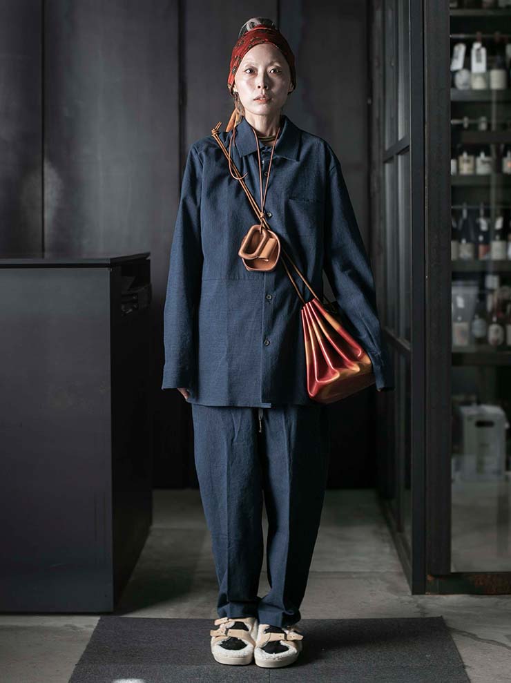 individual sentiments<br />UNISEX エラステックウエストイージートラウザー / indigo blue