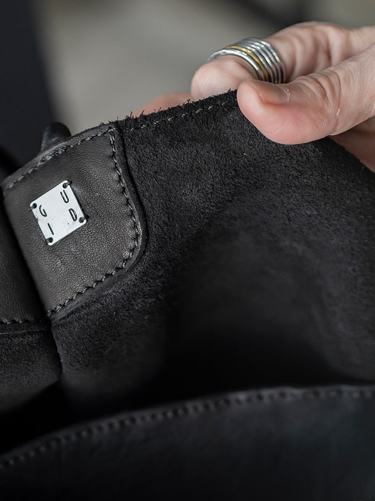 GUIDI<br>レザーショッパーバッグ RF01 BLKT / SOFT HORSE FULL GRAIN