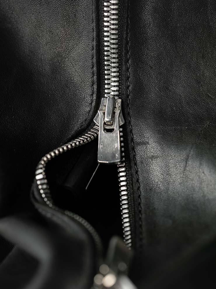 GUIDI<br>SMALL LEATHER HANDLE BAG JAN3 BLKT / SOFT HORSE FULL GRAIN