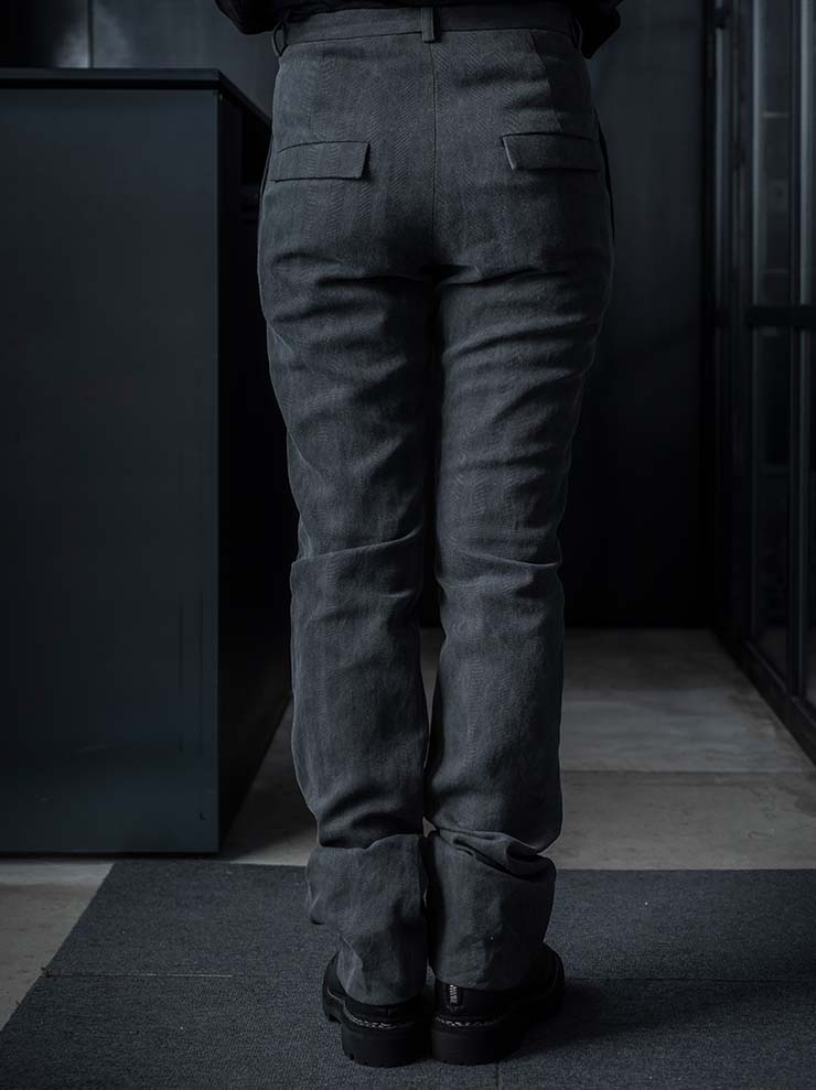 K'ANG<br>MENS FITTED TROUSERS / OFF BLACK