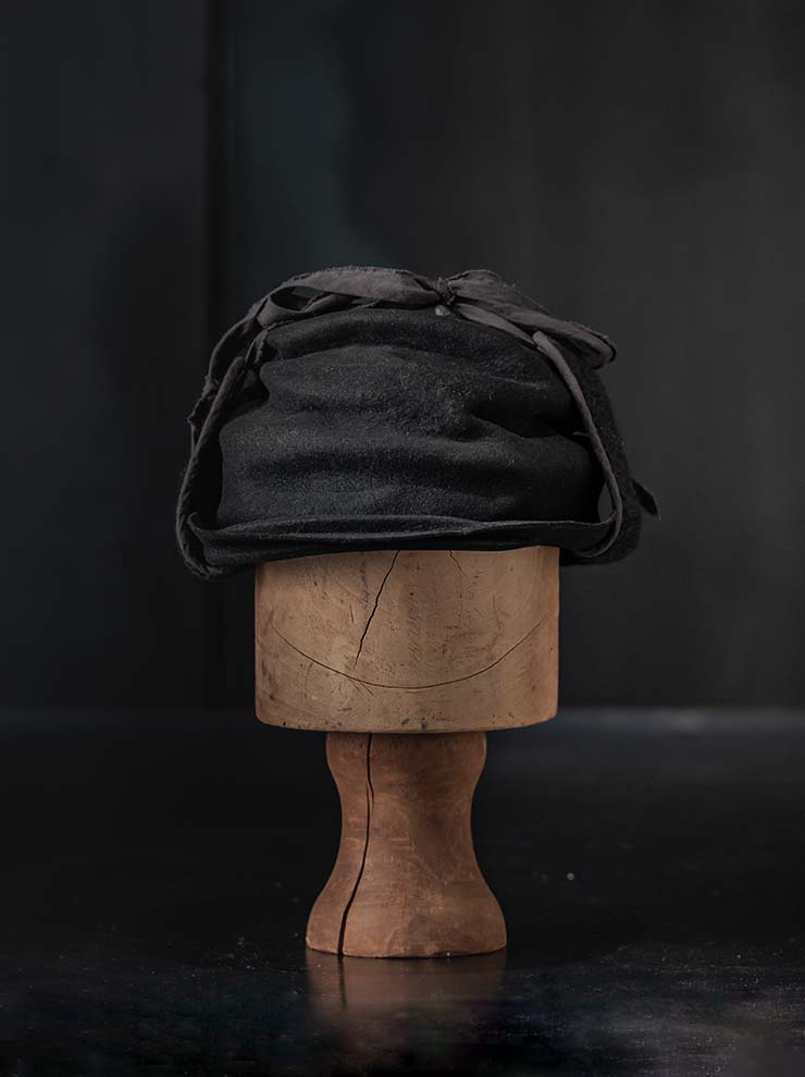 HORISAKI<br> Rabbit fur felt cap with ears RHNOSK / BLACK EB