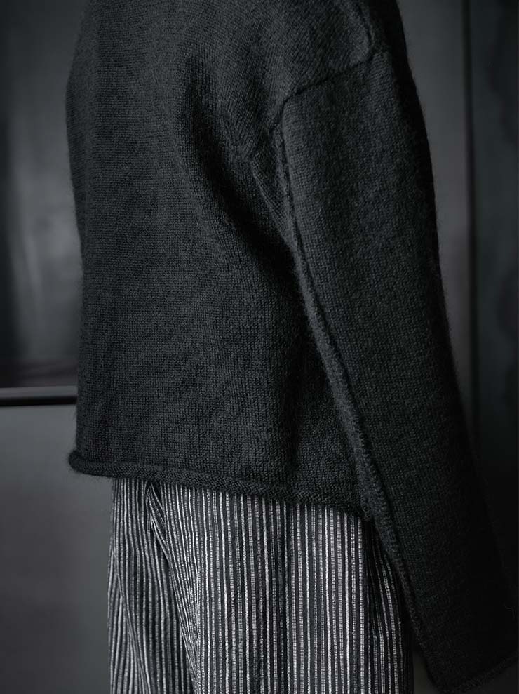 individual sentiments<br> UNISEX knit cardigan / black