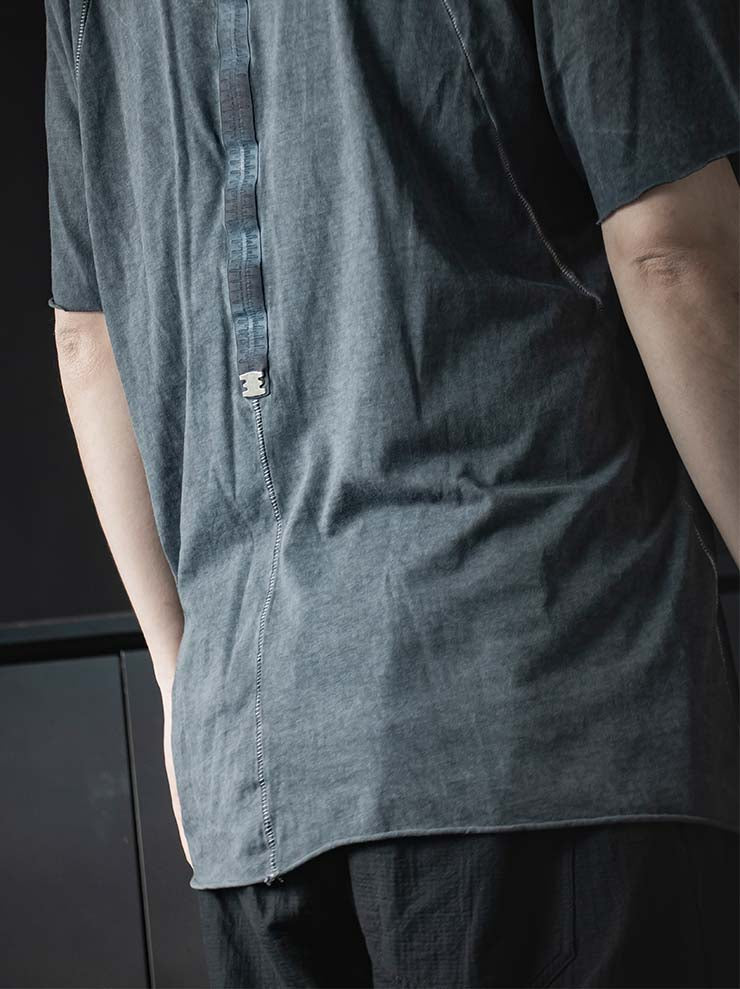 69 by ISAAC SELLAM<br>MENS ダイアゴナルカットコットンショートスリーヴTシャツ / PETROLE