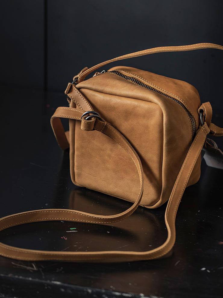 tagliovivo<br>カメラキューブバッグ CULATTA / OCRA<br>- exclusive for 24th of AUGUST -