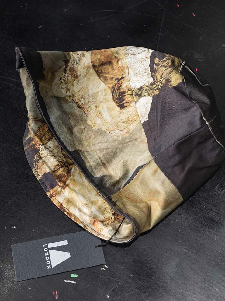 IA LONDON<br> PILGRIM HAT / LACE BOW PRINT