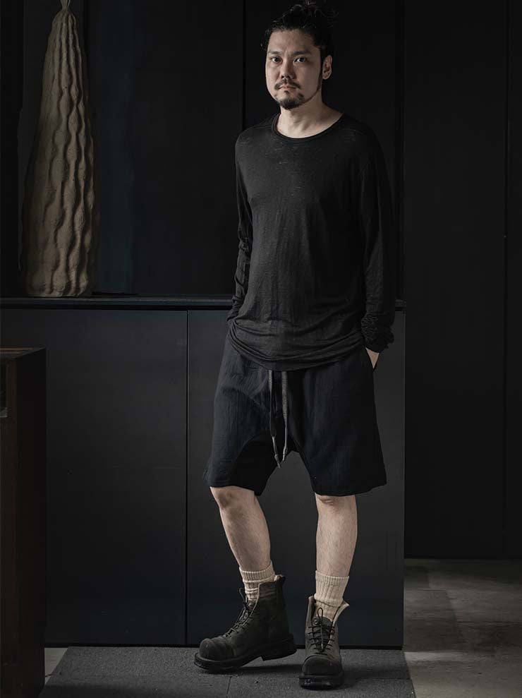 69 by ISAAC SELLAM<br> MENS semi raglan linen long sleeve T-shirt / NOIR