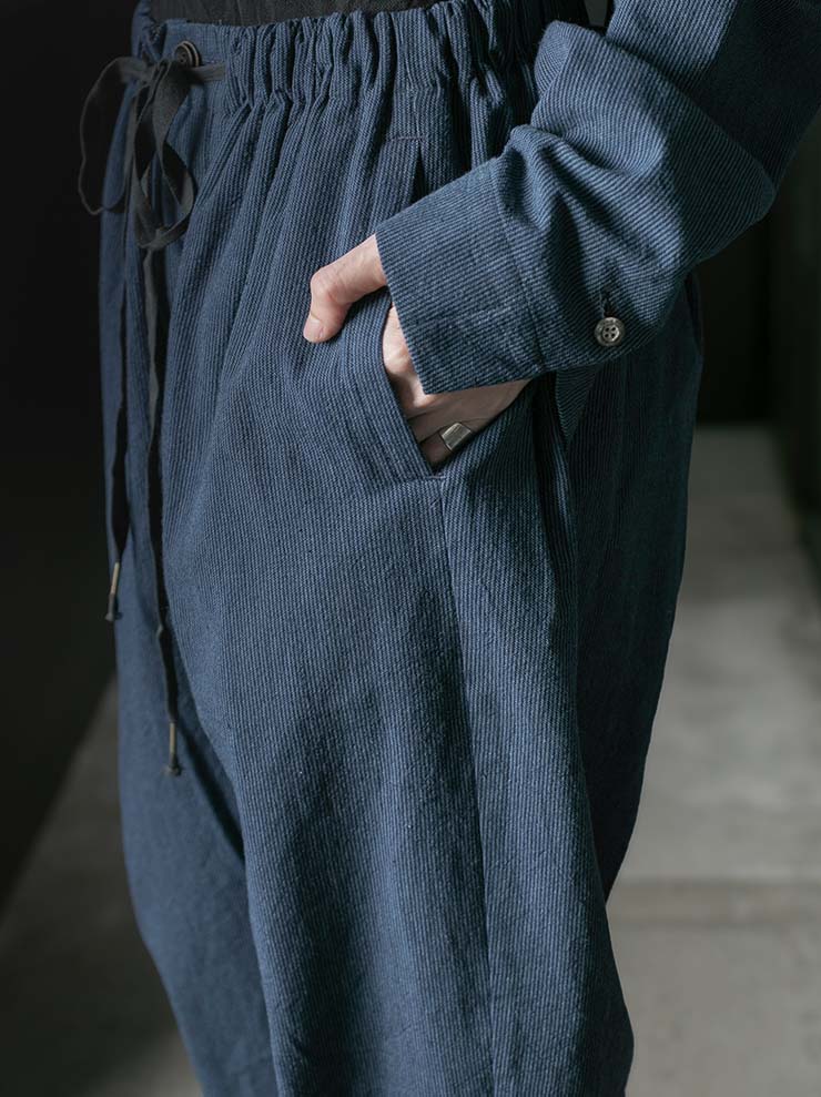 individual sentiments<br />UNISEX エラステックウエストイージートラウザー / indigo blue