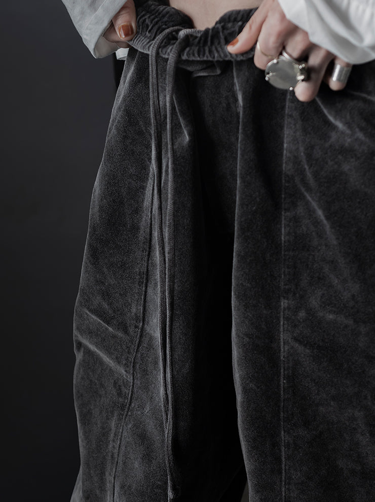 TOTUM<br> MENS Velvet Easy Pant / Washed Black