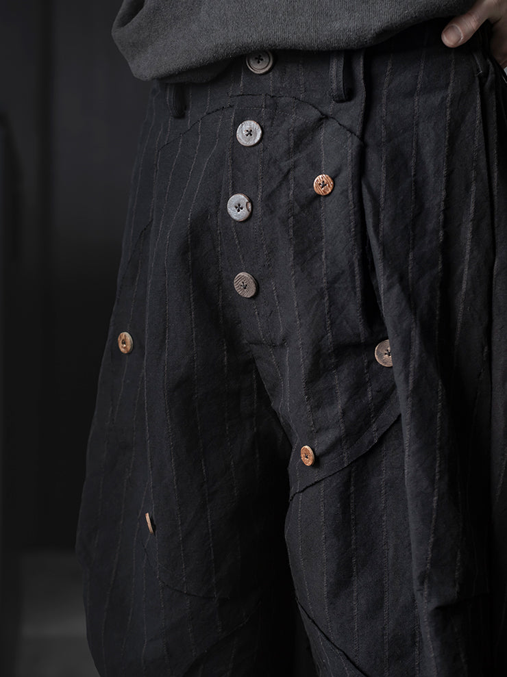 CHIAHUNG-SU<br>MENS HAND WOVEN LOW CROTCH WIDE TROUSER / BLACK STRIPE