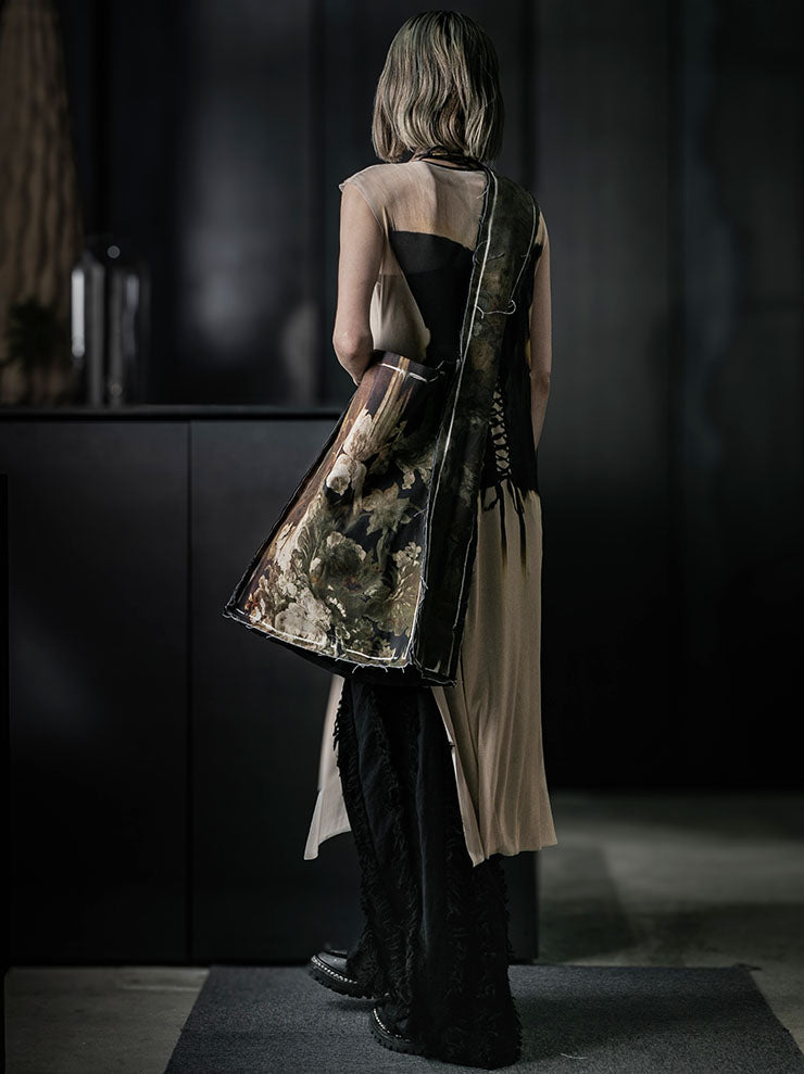 IA LONDON<br>PILGRIM TOTE BAG / MOONLIGHT ROSES