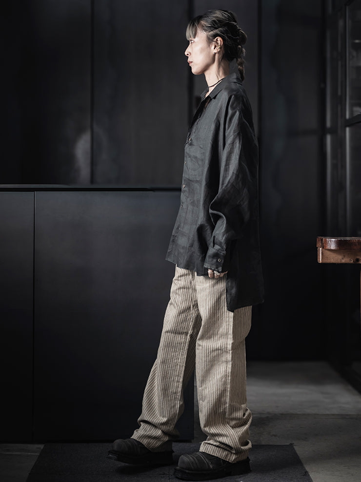 K’ANG <br>Unisex oversized back pleated shirt / DARK GREEN