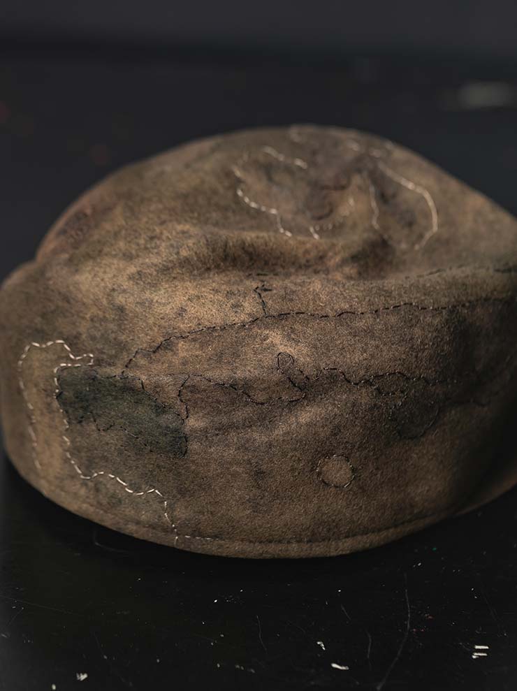 HORISAKI<br>ONE OF A KIND COLLECTION ラビットファーフェルトハンドダイハット OOAK25 NO.48 / BROWN MELANGE EB