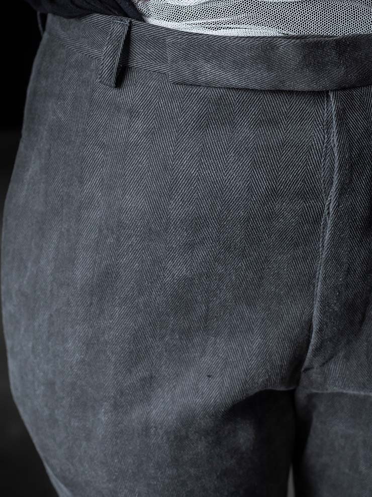 K'ANG<br>MENS FITTED TROUSERS / OFF BLACK