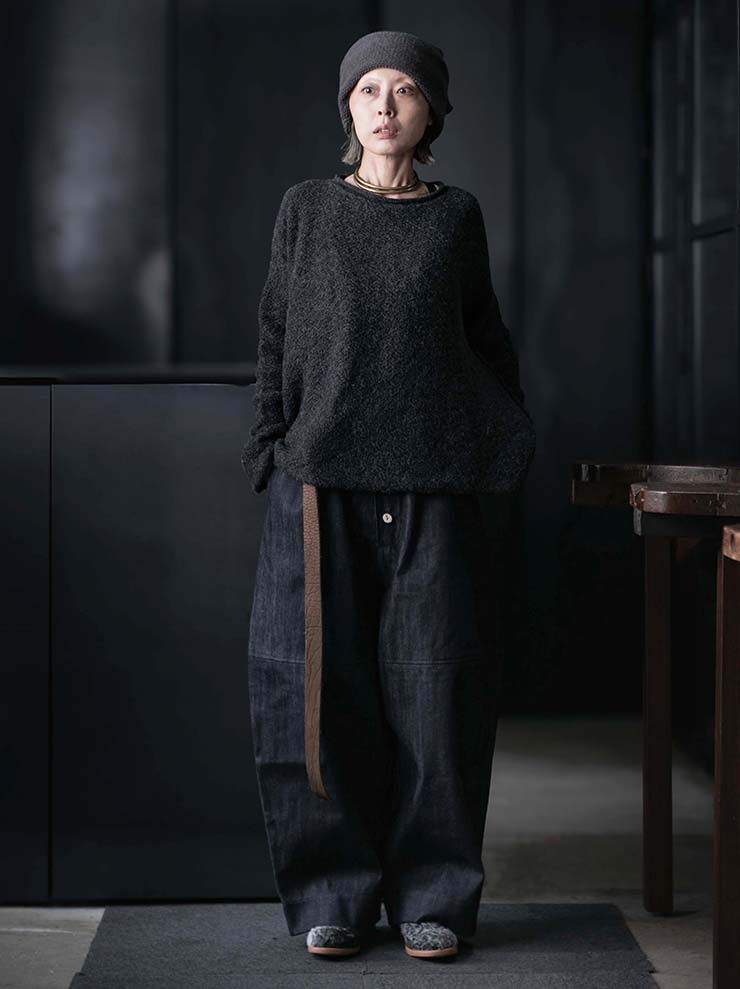 DANIEL ANDRESEN<br>プルオーバー/ Anthracite