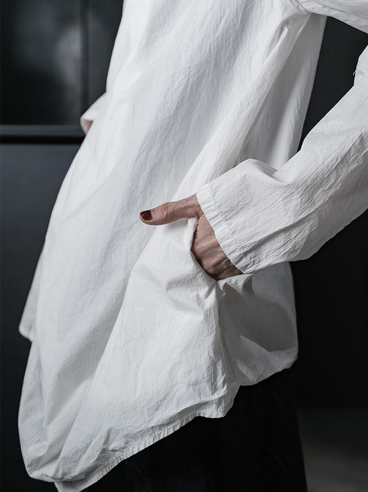 CHIAHUNG SU<br>WOMENS WRINKLE MANDARIN COLLAR SHIRT / WHITE