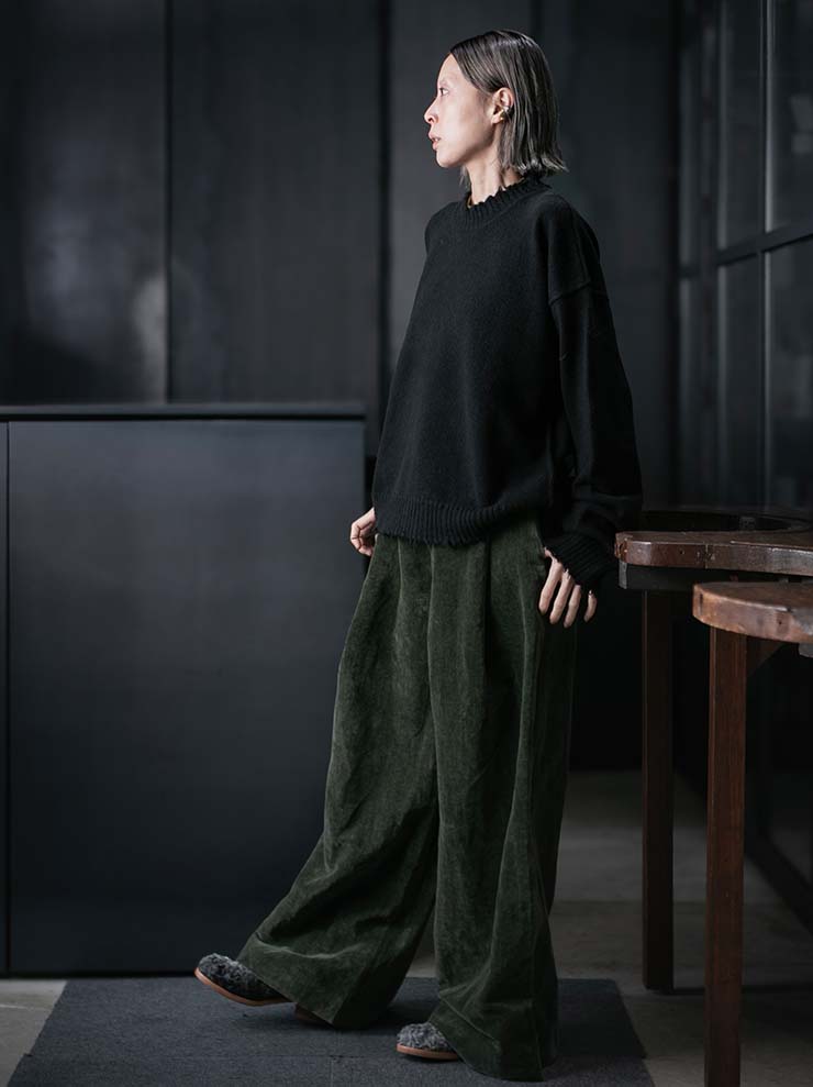 UMA WANG<br> WOMENS CASHMERE LONG SLEEVE KNIT / BLACK