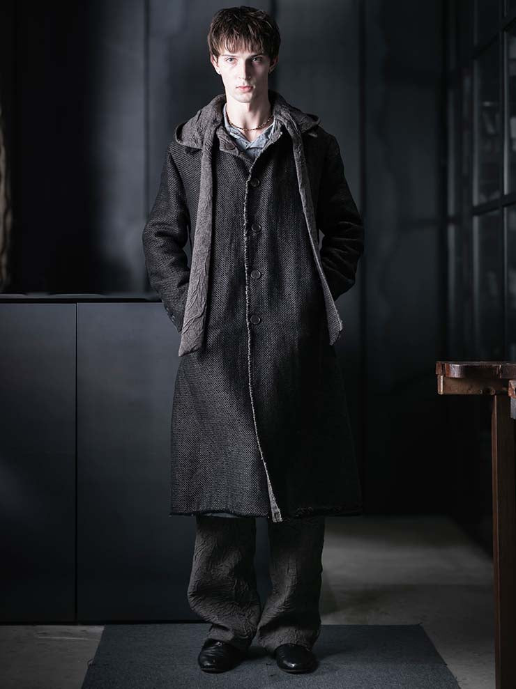 K'ANG<br>UNISEX OVERSIZE DETACHBLE HOOD REVERSIBLE COAT / OFF BLACK + BROWN