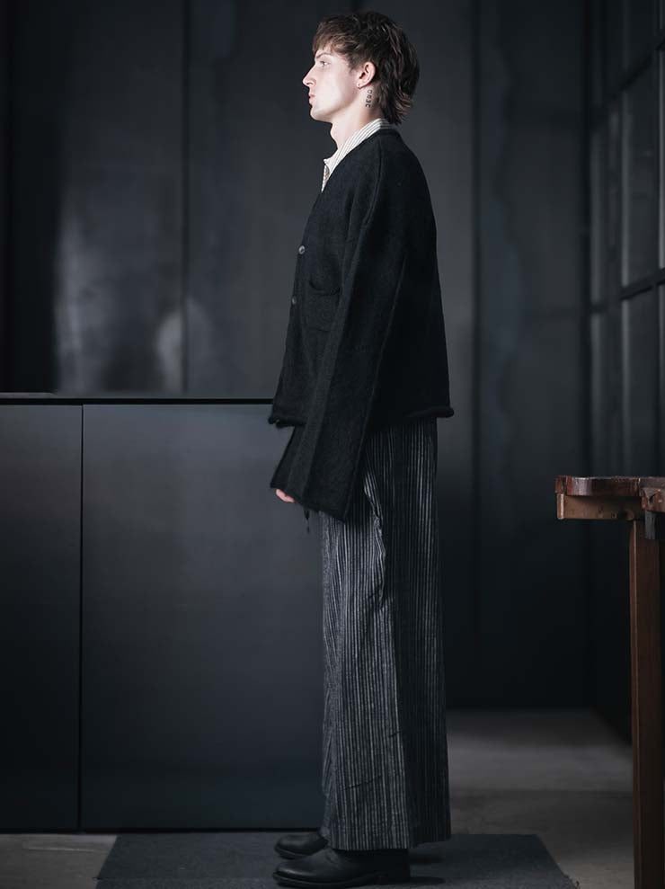 individual sentiments<br> UNISEX knit cardigan / black
