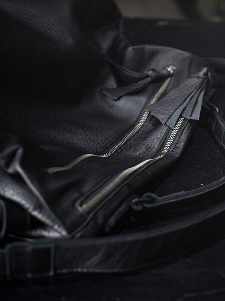 TUFORÉE<br> Leather bag / REAR FLAT LARGE / BLACK