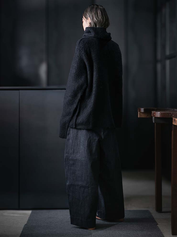 UMA WANG<br> WOMENS HIGH NECK LONG SLEEVE KNIT / BLACK
