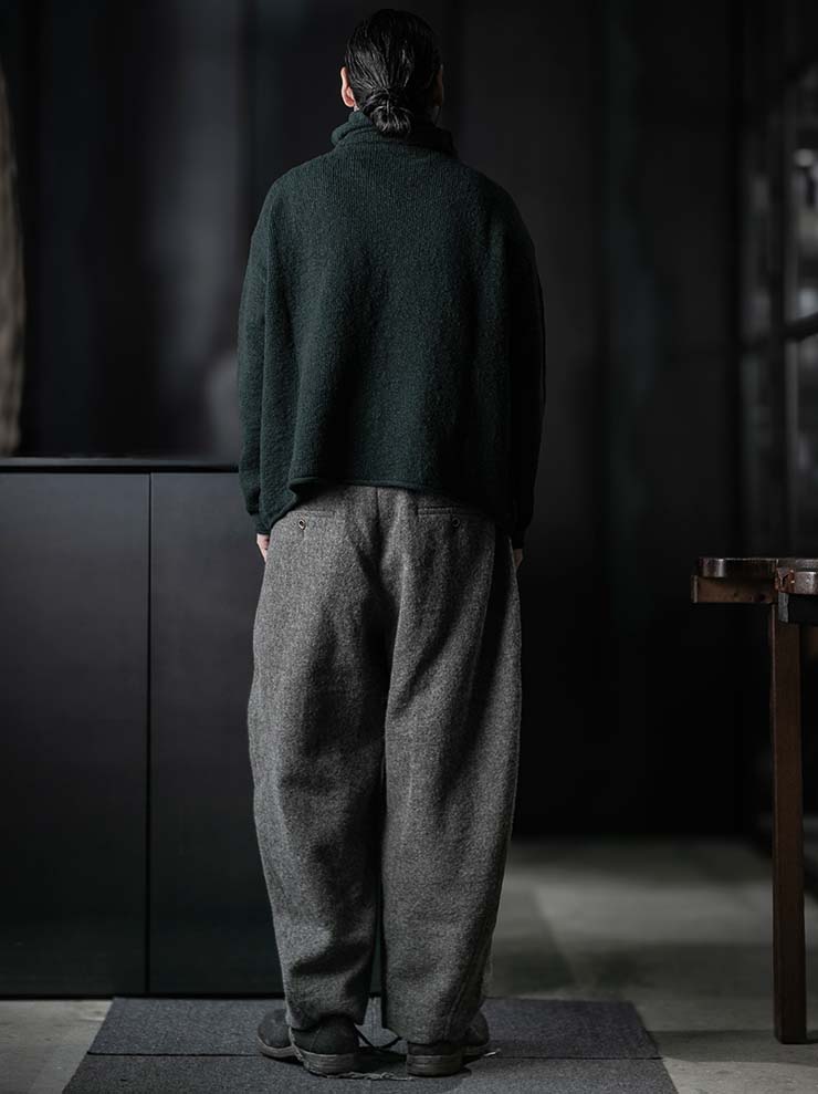 DANIEL ANDRESEN<br>Turtle pullover thapsy / pine