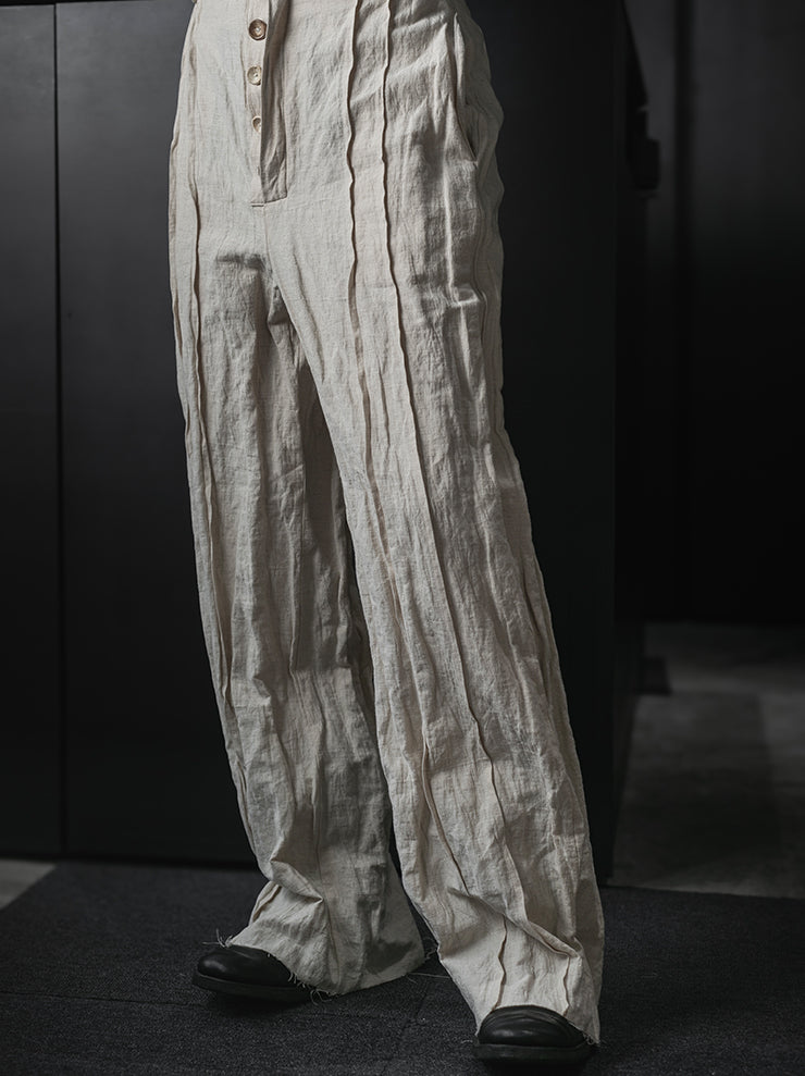 CHIAHUNG SU<br>SLIM-FIT HAND WOVEN PLEATED TROUSERS / ECRU