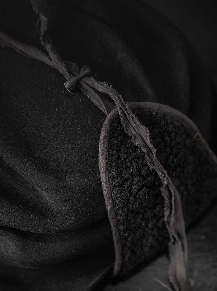 HORISAKI<br> Rabbit fur felt cap with ears RHNOSK / BLACK EB