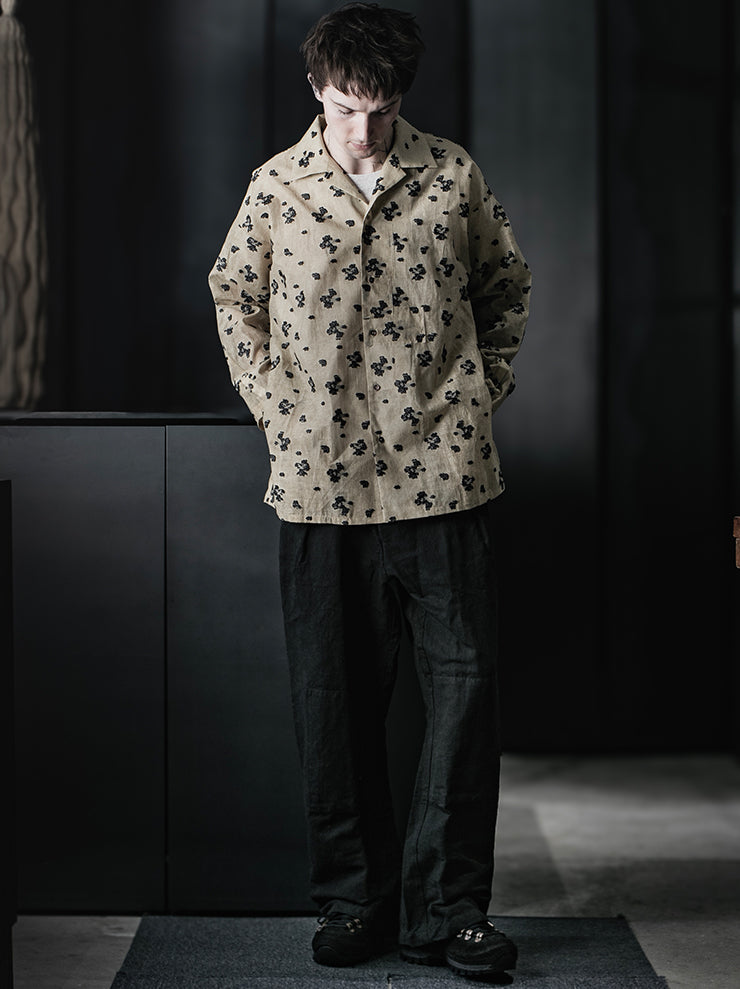 CHIAHUNG SU<br>RELAXED-FIT HAND WOVEN & DYED FLORAL PATCHED SHIRT / FLORAL