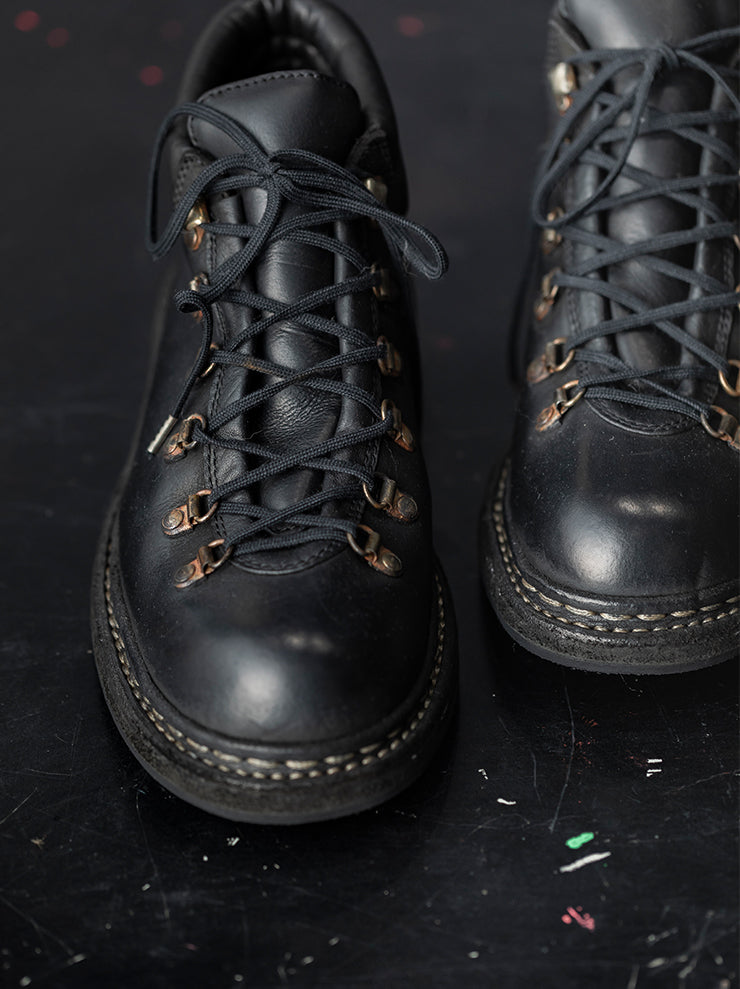 GUIDI<br>MENS ハイキングシューズ 190 BLKT / CALF FULL GRAIN