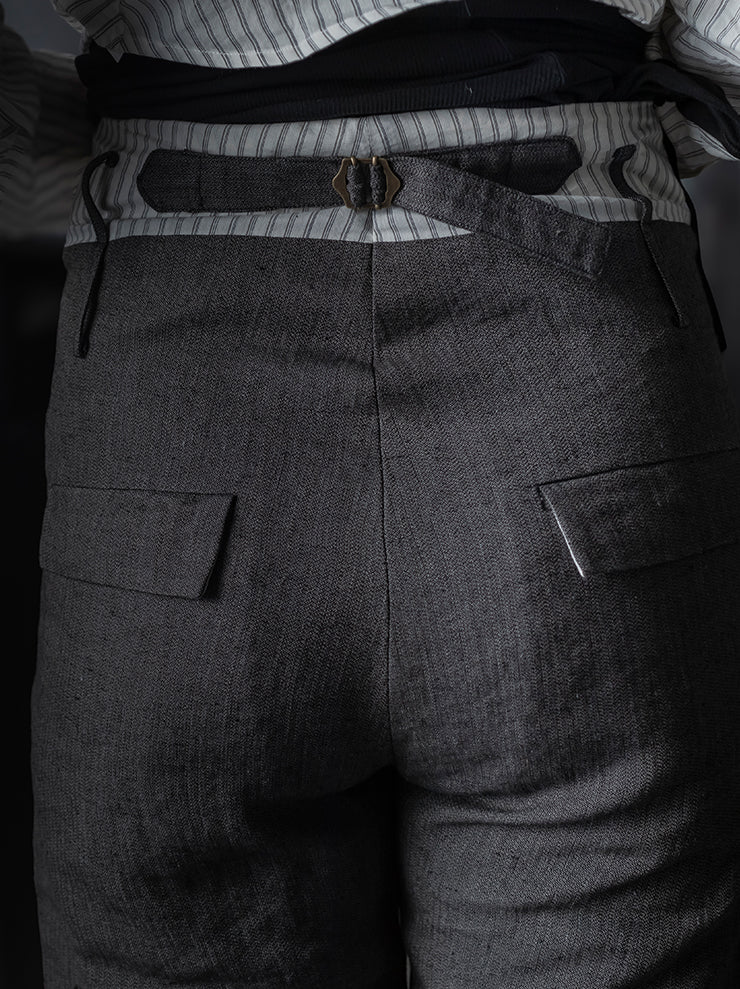 K'ANG<br>UNISEX HIGH-WAIST WIDE FIT TROUSERS / DARK GREY