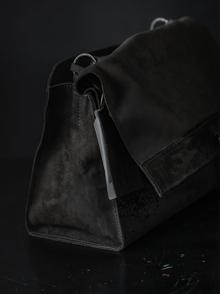 tagliovivo<br>ショルダーバッグ L CULATTA REVERSE / ONYX